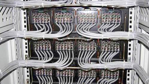 華思特爲您盤點機房工程綜合布線注意事項